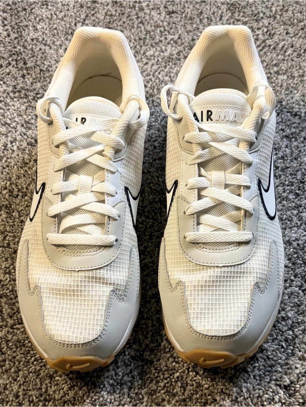 Nike Men's White and Black Air Max Low-Top Athletic Sneakers with Gum Outsole